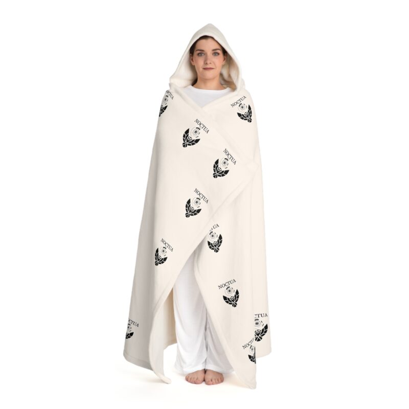 Hooded Sherpa Fleece Blanket – Image 3